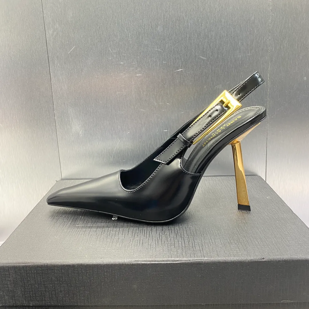 👟👟Ex-factory price 660👟👟 𝐒𝐚𝐢𝐧𝐭 𝐋𝐚𝐮𝐫𝐞𝐧𝐭# Saint Laurent 23F/W small gold bar high heels continue the past high-end and elegant ysl small gold bar heels are really good-looking! Saint Laurent square pointed toe slingback high-heeled shoes. The small gold bar heels really fully highlight the neat and minimalist annual party party. 👟👟factory price. A must-have for arty. Flash sale. So eye-catching. Upper: Customized cow patent leather. Outsole: Genuine leather outsole. Size: 35-40 (40 customized items are not returnable)